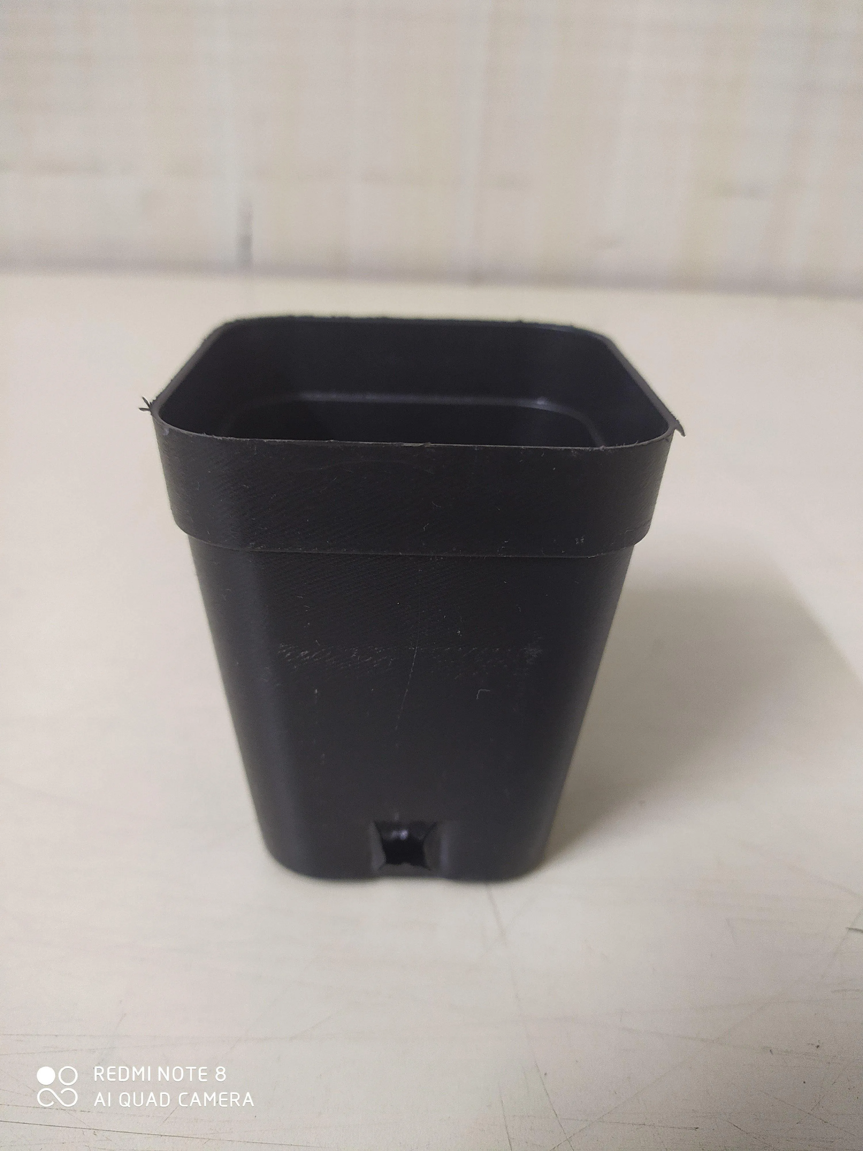 2.5" Square Pot