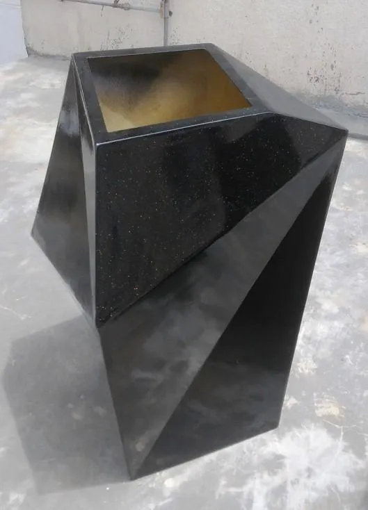 Caladium 2  Fiber Planter