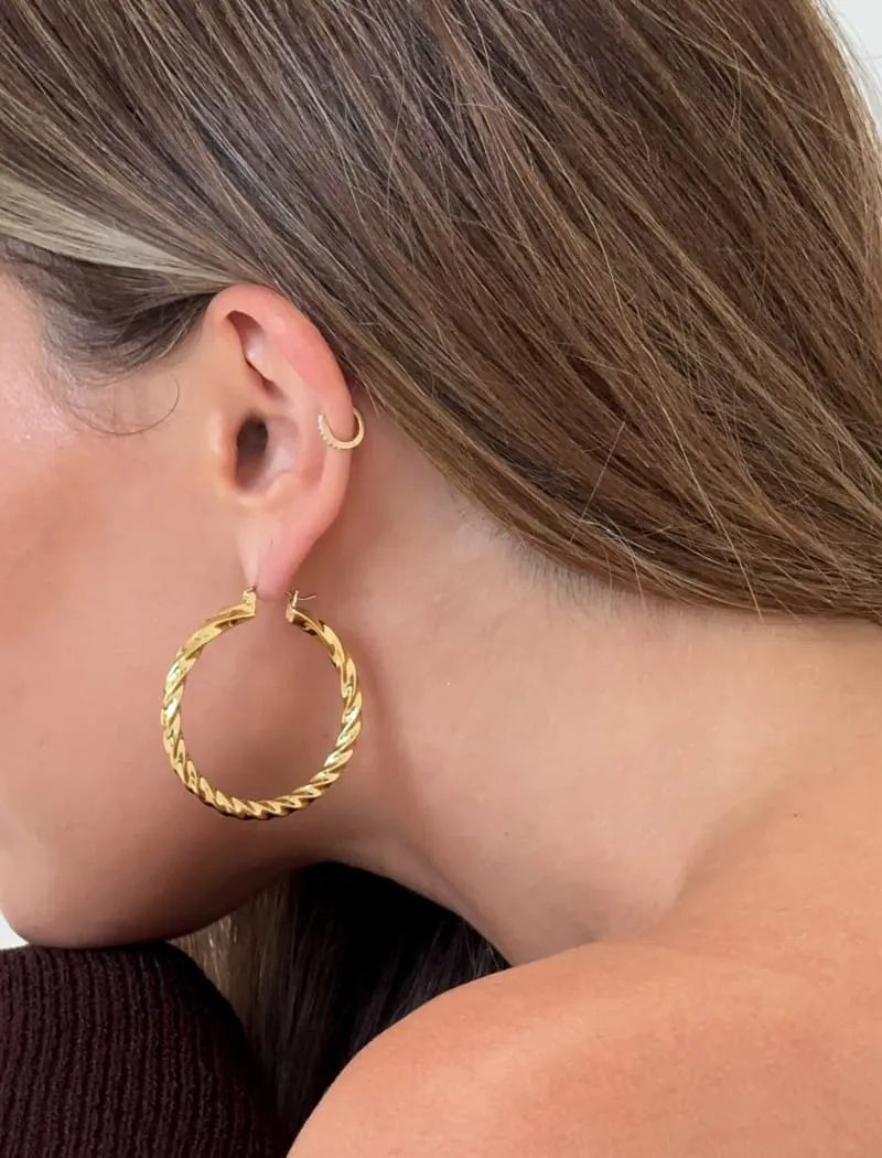 Cher Hoops | Gold