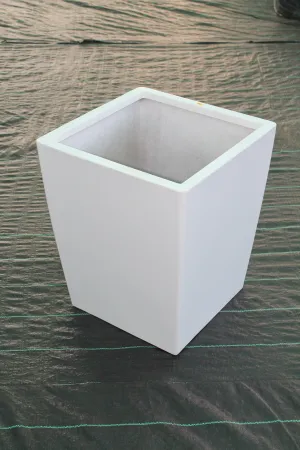 Eleganza 600 White Fiber Planter