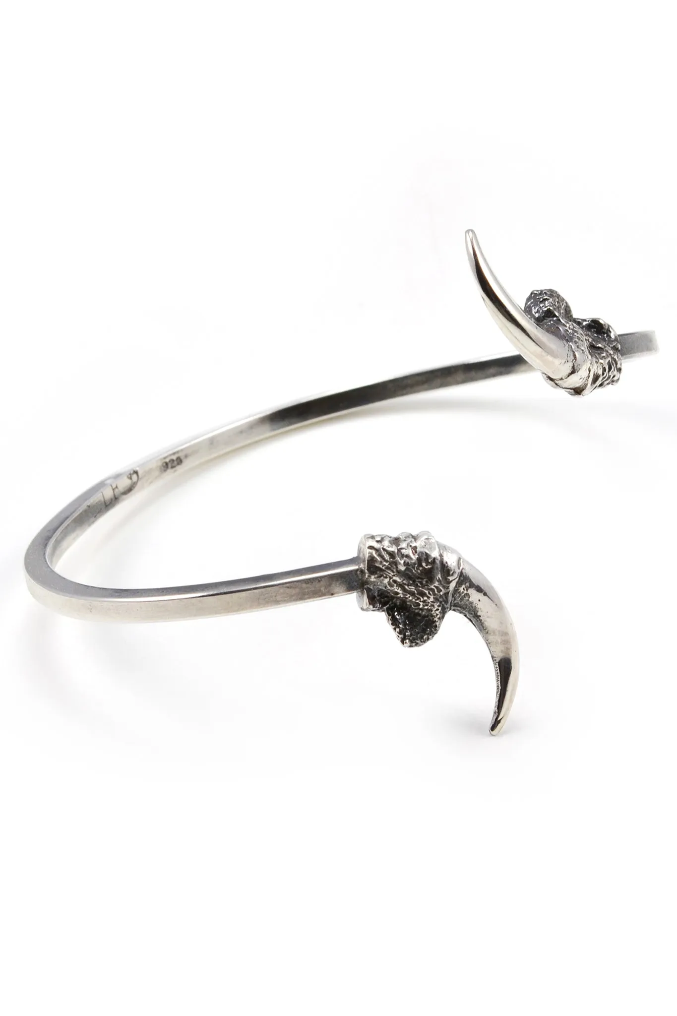 Hunted II Single Owl Talon Cuff Silver