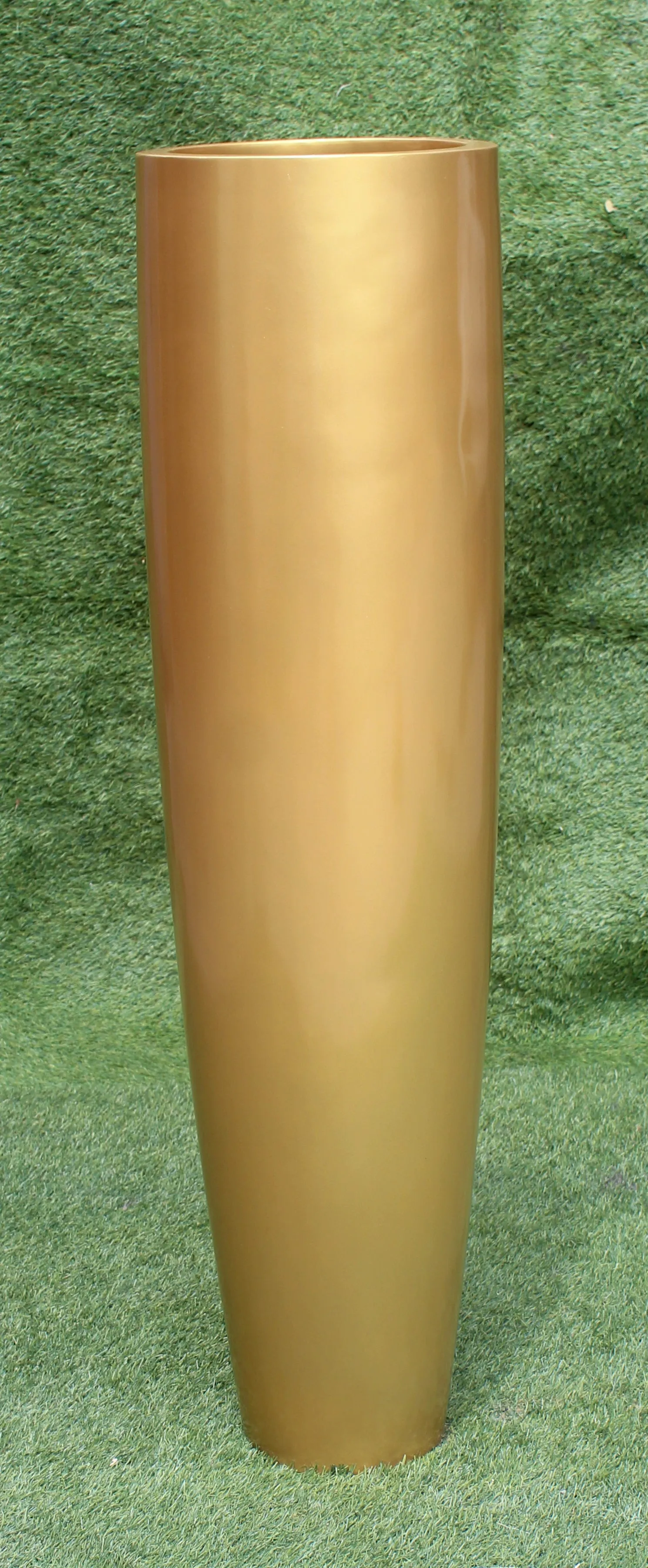 Magnum Fiber Planter