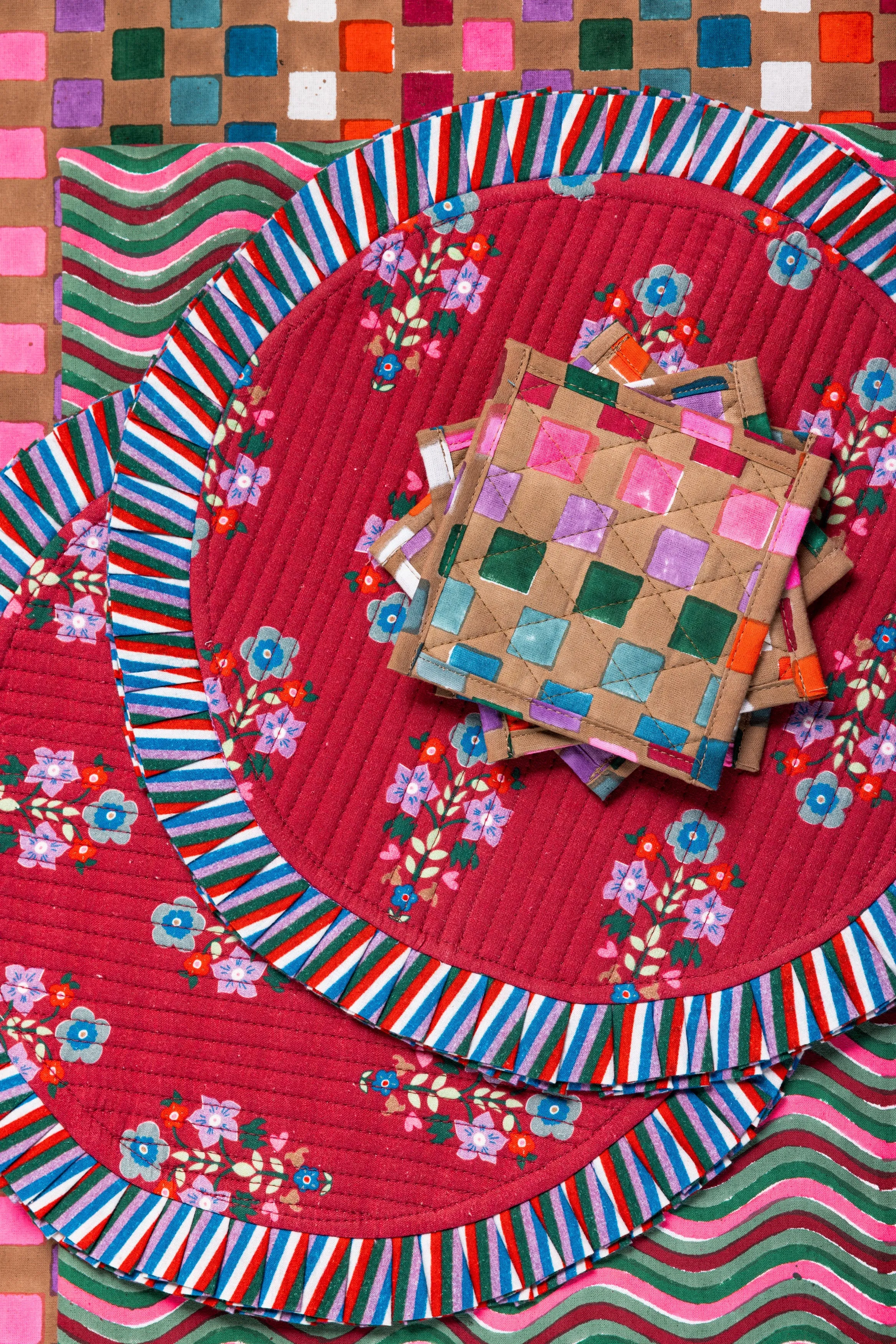 Sadelle Coasters 4pc Set