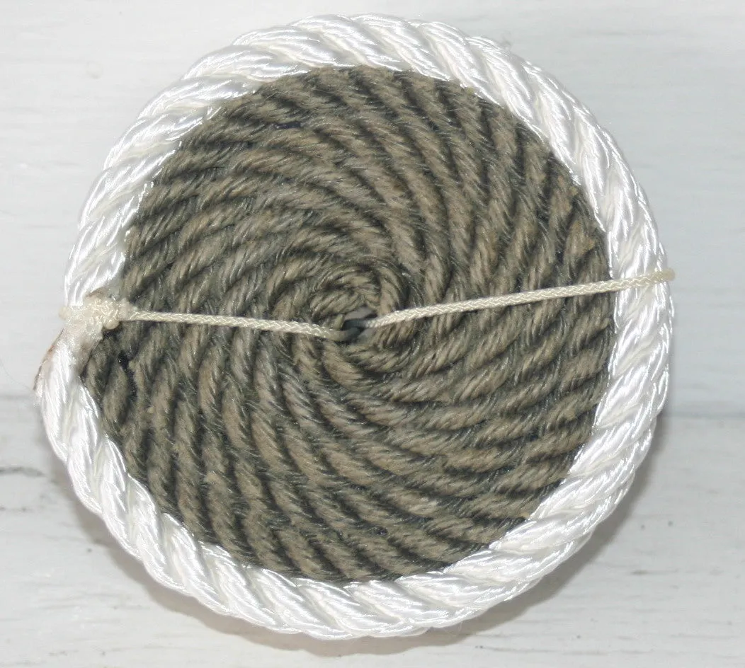 Set of 8 Coasters / Two Colors