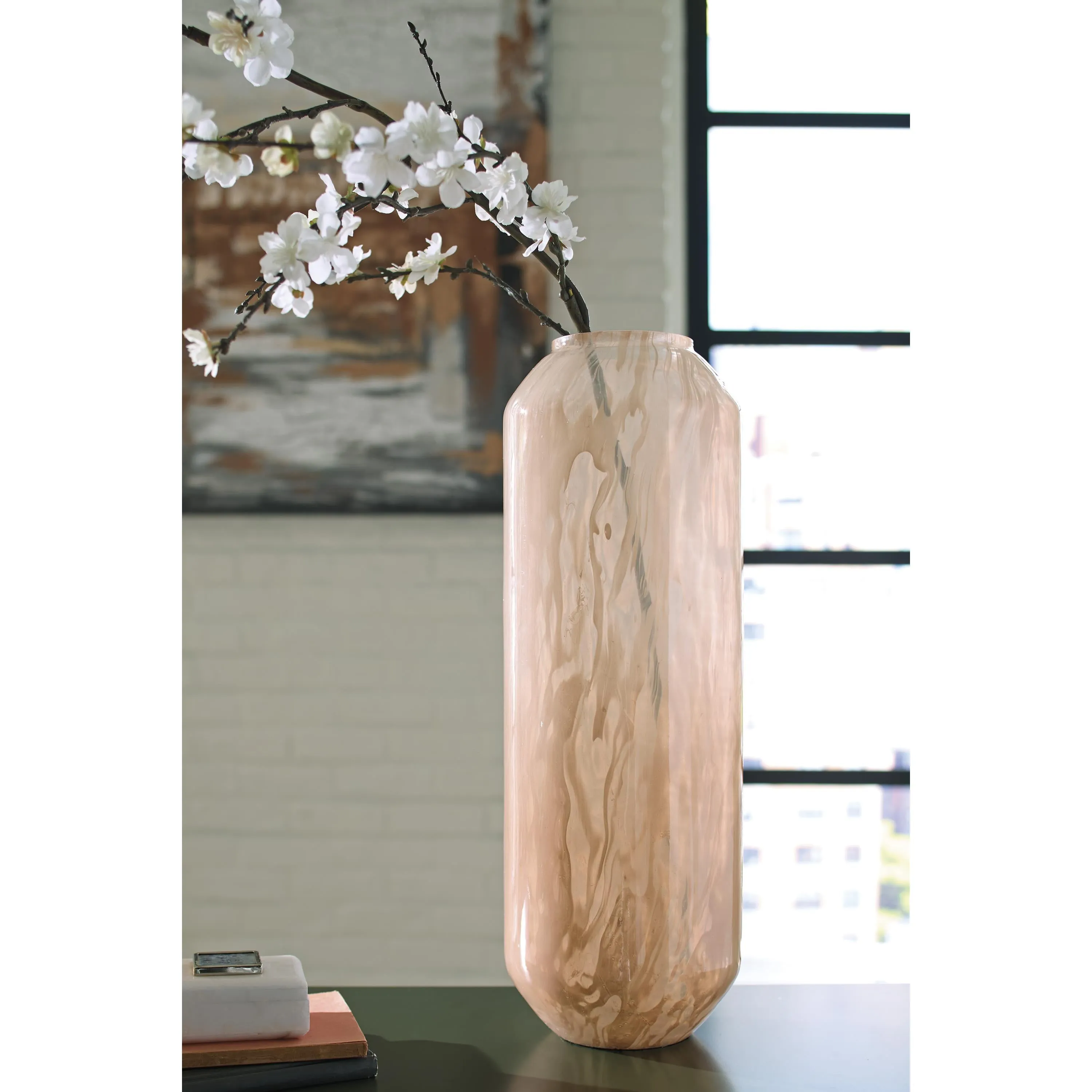 Signature Design by Ashley Dushby A2000730 Vase