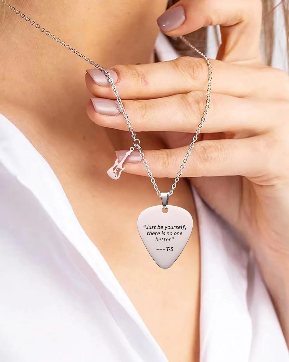 VIMIEW Quotes Guitar Pick Chain Necklace Reputation Red Speak Now Taylor Merch Necklace Outfits Jewelry Accessories Inspired Stuff Gift for Swifty Music Lover Daughter Sister Bestfriends.
