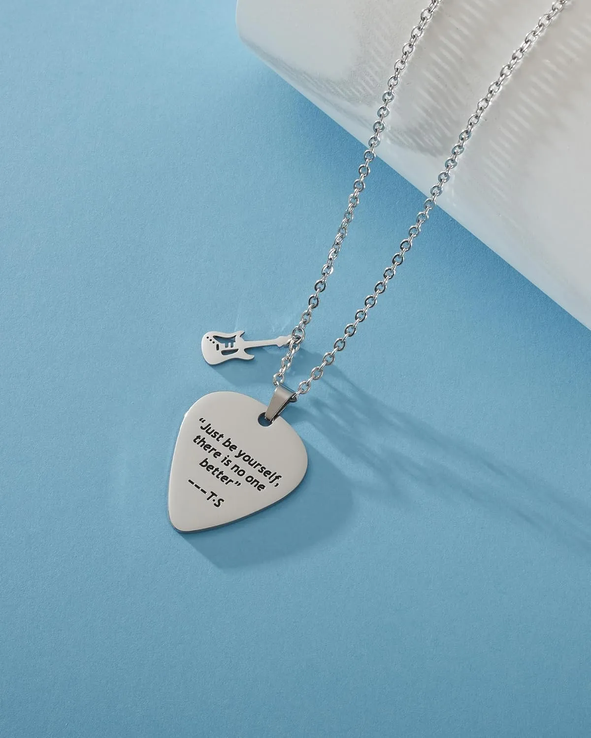 VIMIEW Quotes Guitar Pick Chain Necklace Reputation Red Speak Now Taylor Merch Necklace Outfits Jewelry Accessories Inspired Stuff Gift for Swifty Music Lover Daughter Sister Bestfriends.