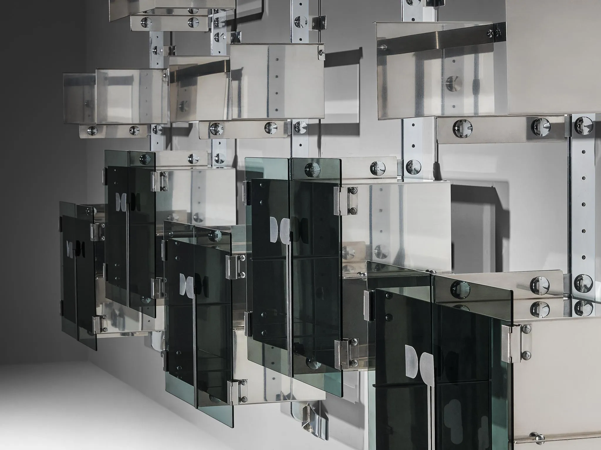 Vittorio Introini for Saporiti 'P700' Modular Wall Bookcase in Metal
