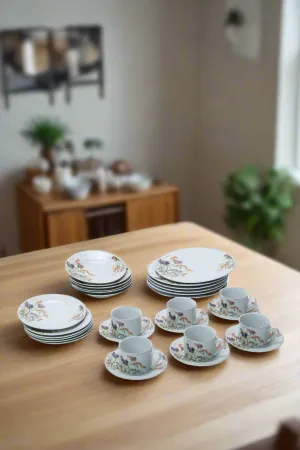 White Floral Print Round Dinner Set (30 Piece)